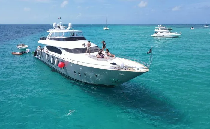 Maiora 100 Megayacht